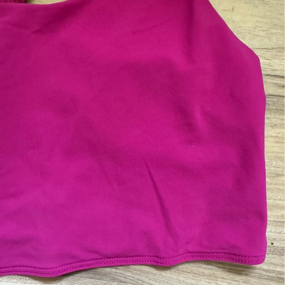 Lululemon Stash It Bra in Ripened Raspberry. - Picture 6 of 16